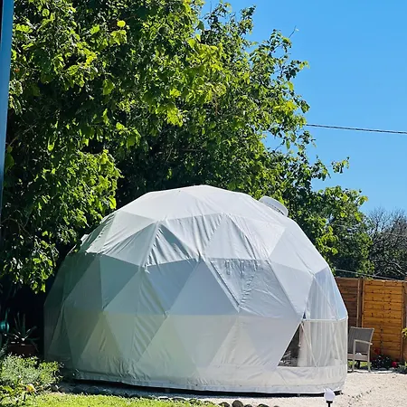 Luxury tent Sougia Dome